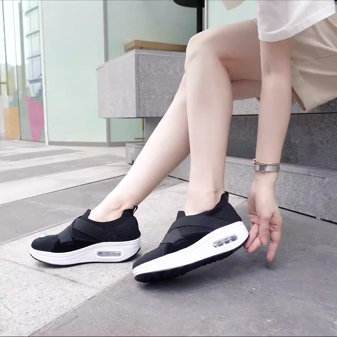 Mi Nai Ka Shake Shoes Women's Thick Sole Increase Hollow Breathable One Foot Pedal Sports Shoes Mom's Shoes Running Shoes